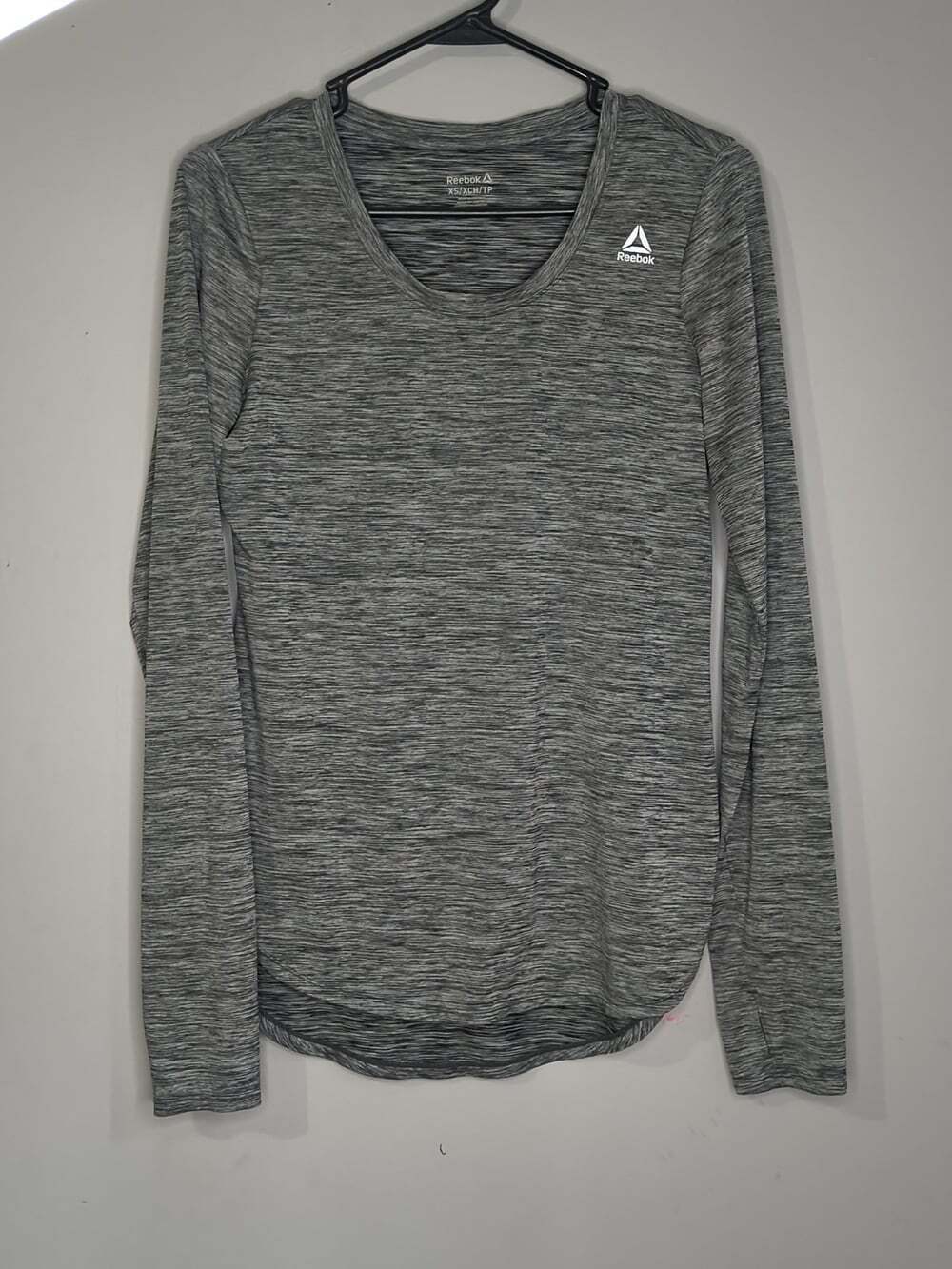 Reebok Activewear Grey Long Sleeve Scoop Neck Top with Thumb Holes Size XS OS